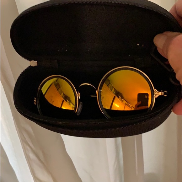 MIRRORED ROUND SUNGLASSES - Picture 5 of 8